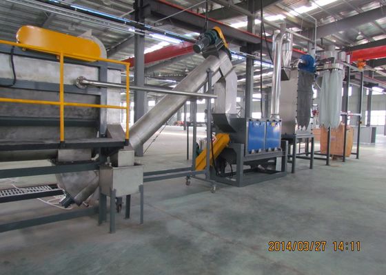 ligne de réutilisation en plastique de machine de bouteille de rebut de l'ANIMAL FAMILIER 2000kg/h