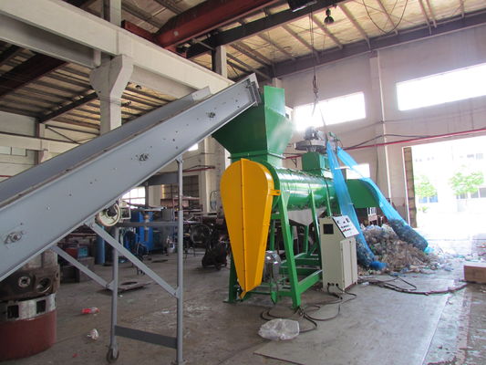 Solvant en plastique de label de bouteille, machine de réutilisation en plastique d'animal familier, bouteille d'animal familier réutilisant la machine, bouteille d'eau réutilisant la machine