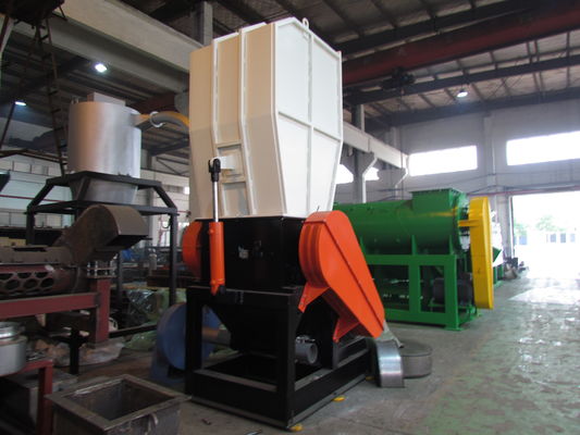 Machine concasseuse en plastique de coupure des couteaux 30kw V réglable