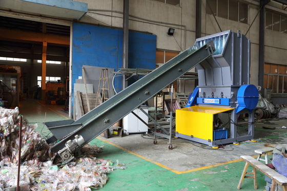broyeur en plastique de bouteille de la lame 9CrSi, granulatoire en plastique du défibreur 0.5t/H