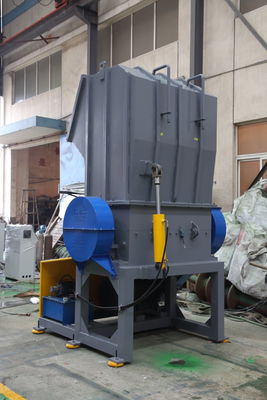broyeur en plastique de bouteille de la lame 9CrSi, granulatoire en plastique du défibreur 0.5t/H