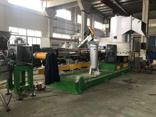 Machine de réutilisation en plastique de rebut de granulatoire pour le film