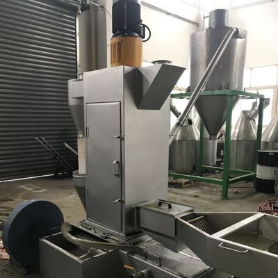 Machine de réutilisation en plastique de rebut de granulatoire pour le film