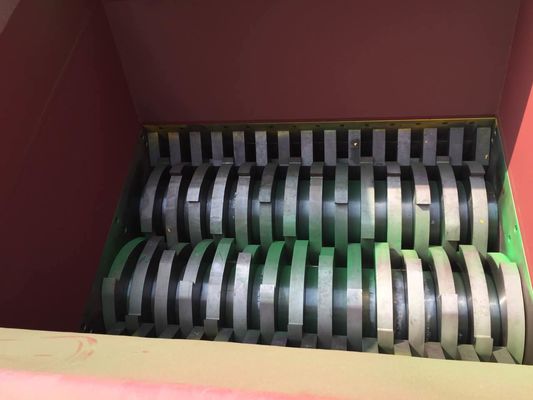 38 défibreur en plastique de tambour de la lame 18.5kw, double défibreur d'axe à faible bruit
