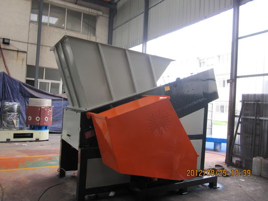 Défibreur en plastique de morceaux de la CE, longueur tournante 1600mm de défibreur simple d'axe